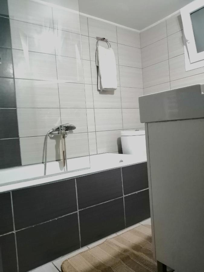 Comfortable Modern Entire House Near The Center Of Athens-Blue Serenity Екстер'єр фото