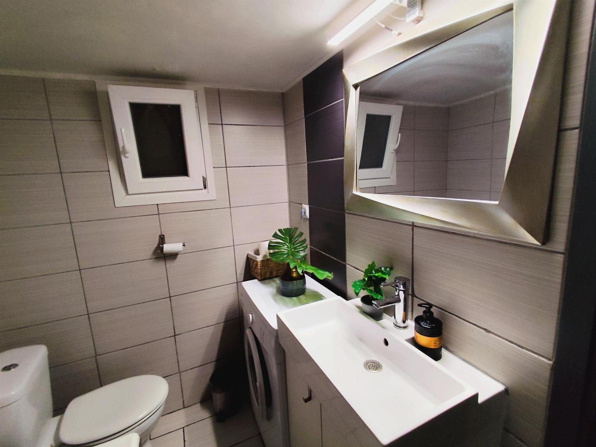 Comfortable Modern Entire House Near The Center Of Athens-Blue Serenity Екстер'єр фото